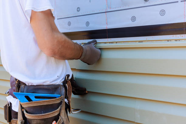 Trusted Emergency Siding Repair service in Euless, TX - Creative Siding